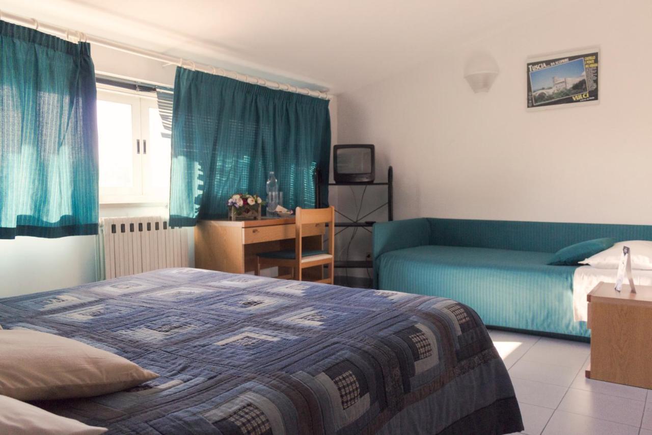 Hotel Falisco Fabrica di Roma エクステリア 写真